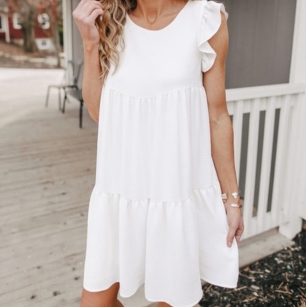 Everly tiered ruffle sleeves white mini dress sz M